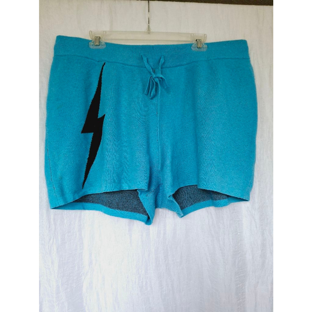 Women's Lovesick torrid Shorts Blue Size 3X sweater lightning bolt shorts - Picture 6 of 7